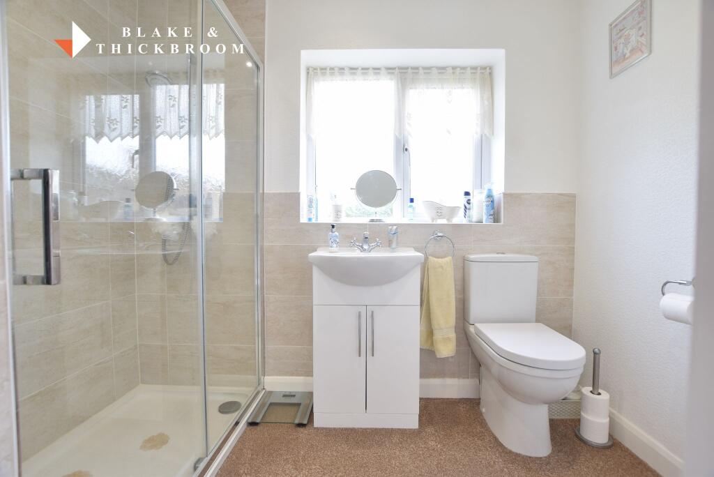 GROUND FLOOR SHOWER ROOM