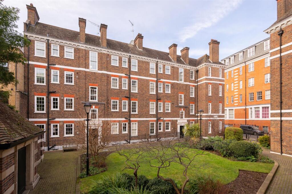 32 Middleton House Hi-12.jpg