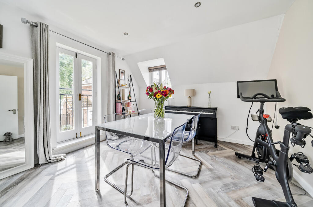 1330202-1-688b91b...