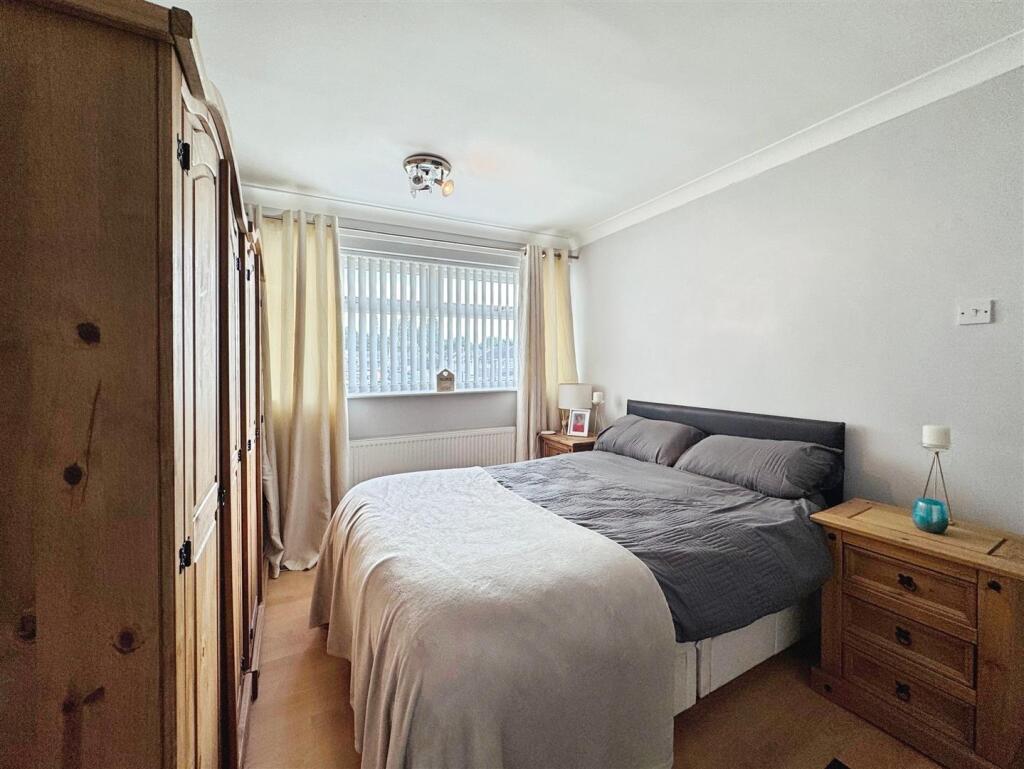 c7eb781c--441B-83EC-E05E92AD0F78-19486-00000B0648C