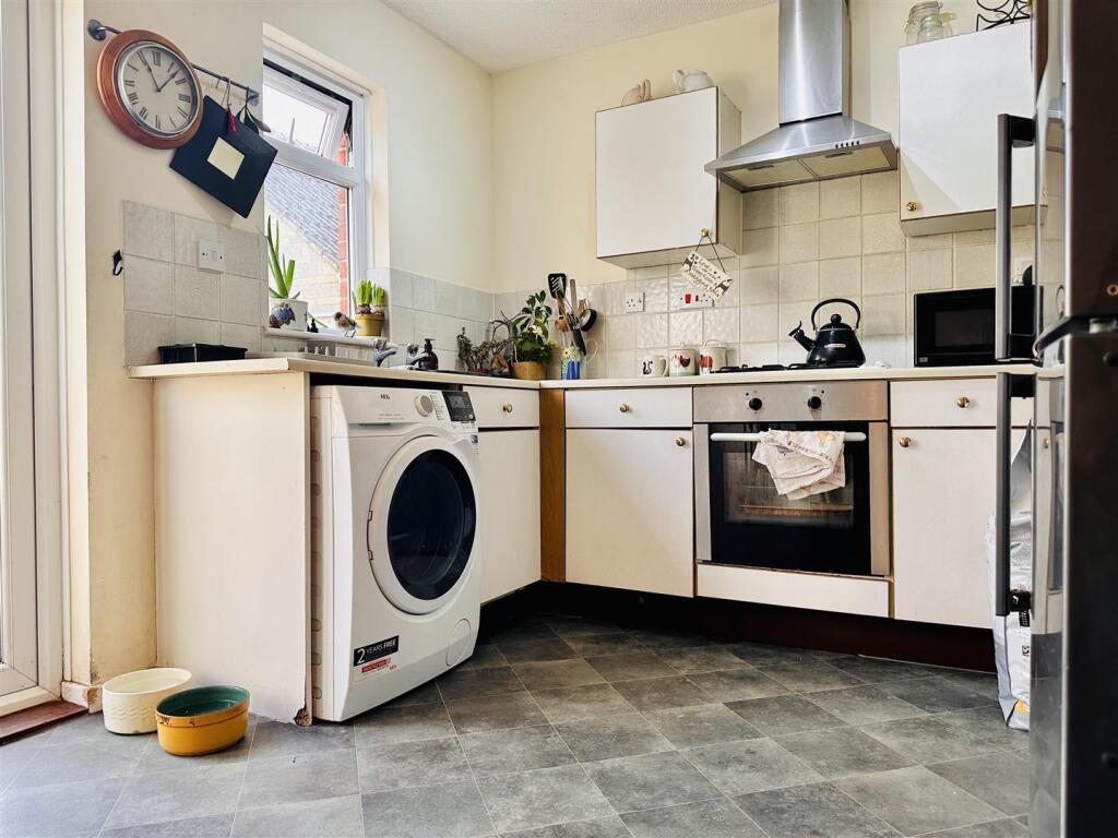Kitchen/Breakfast Room