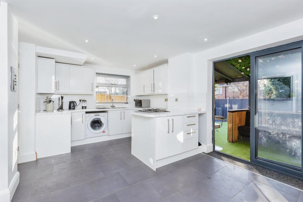 Kitchen/ Diner