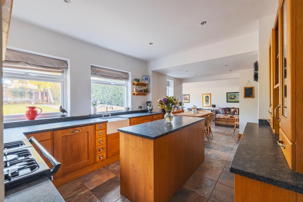 The Bungalow, Tannery Ln-53.jpg