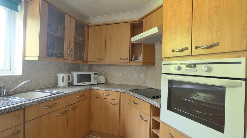 Henbury Court Kitchen