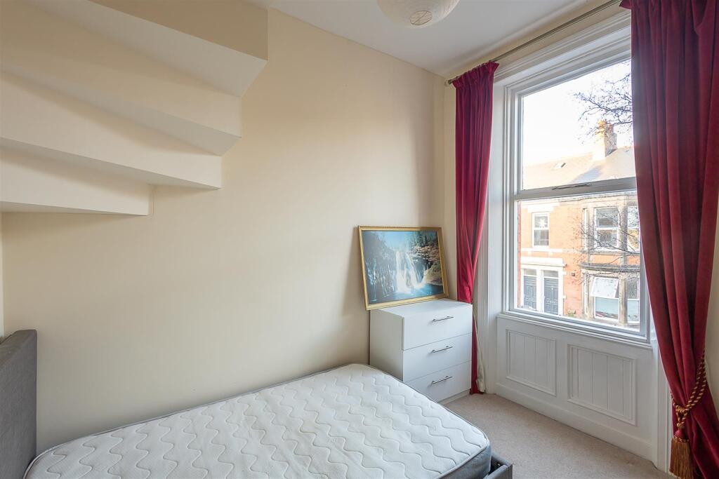 Bedroom/Study