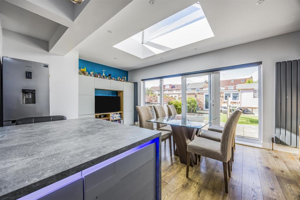 26 Ascot Road, Baffins-PorticoMarketing-SoldBy-26.