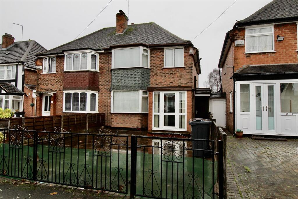 Front Garden/Driveway