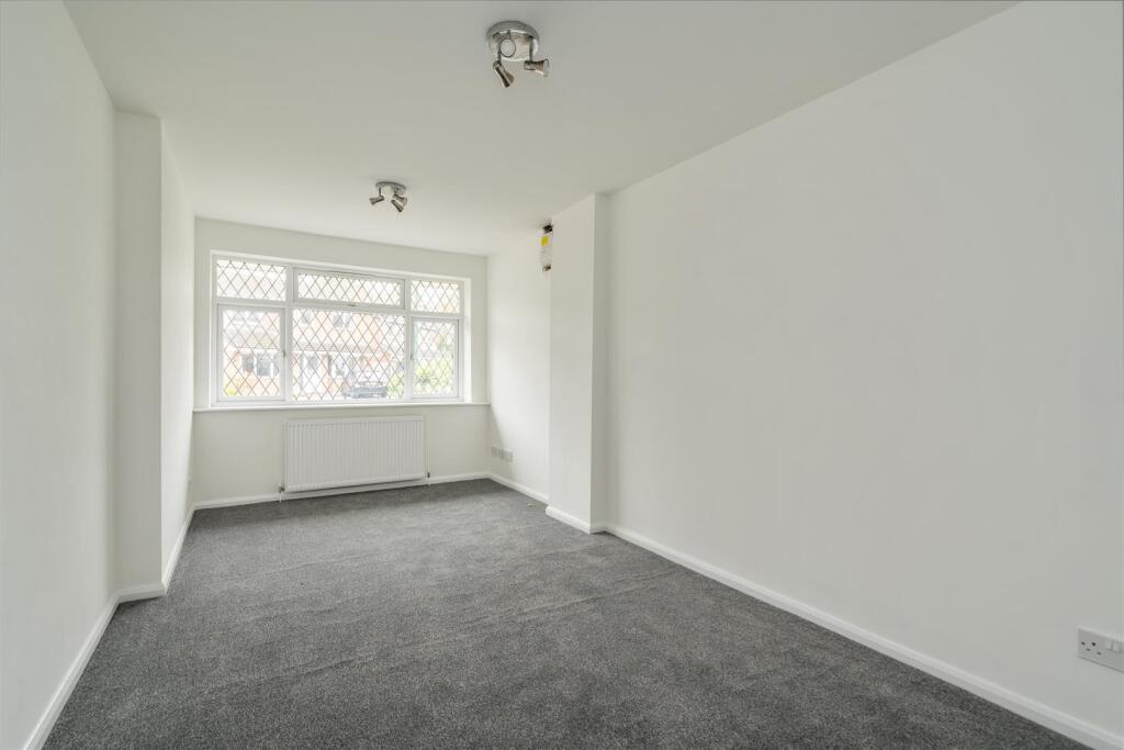 2, Glendon Way Dorridge, Solihull, B93 8SY_LO_15.j