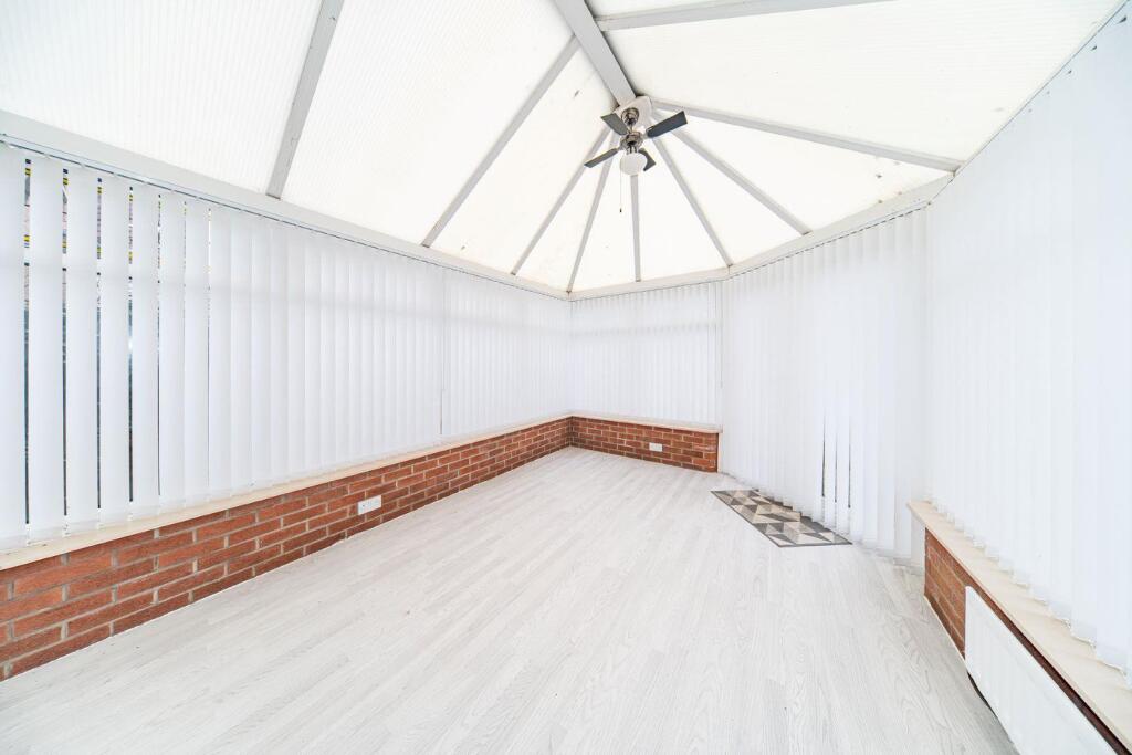 37 Caldywood conservatory.jpg