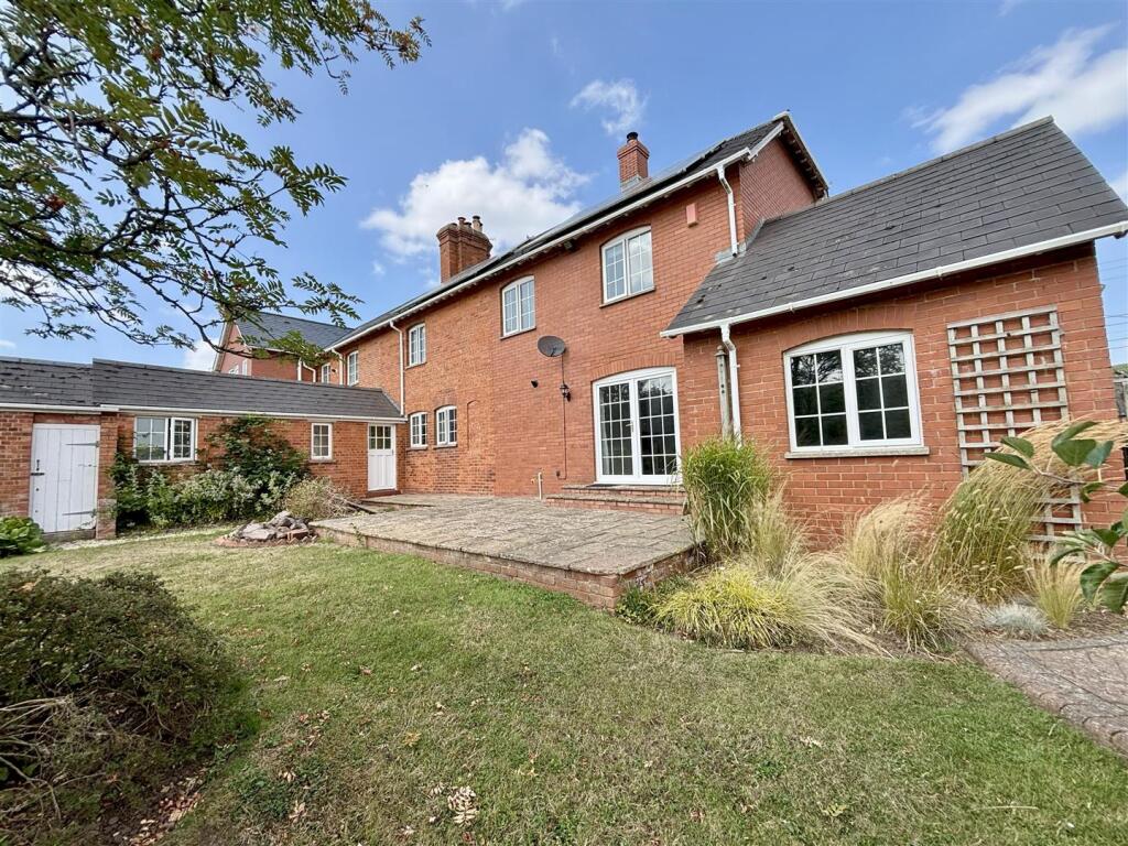 Silver Street front.jpg