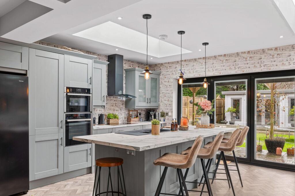 Kitchen-Family Room
