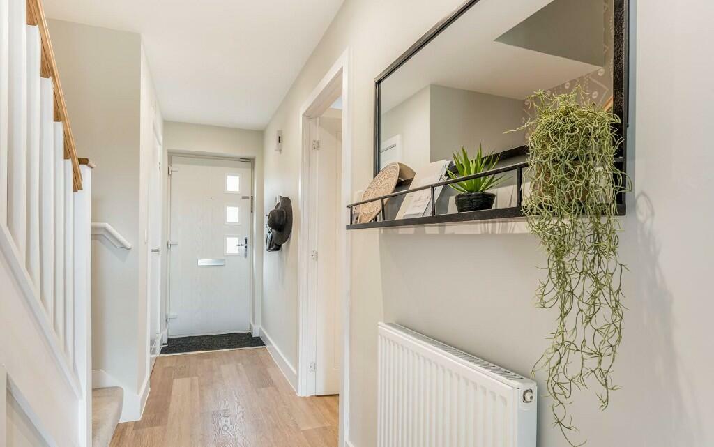 Similar Show Home