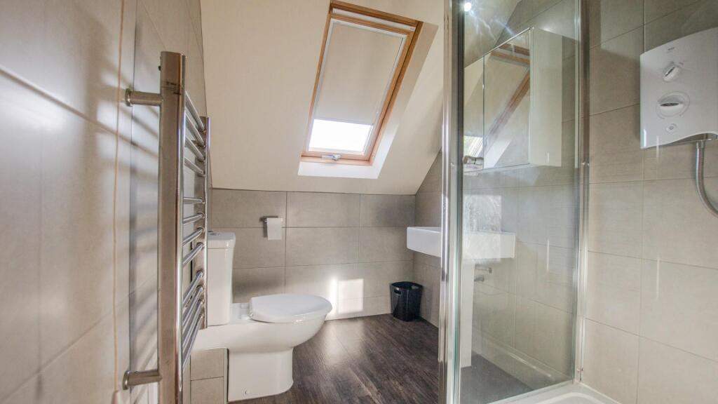 14 Crossley Court (4).jpg