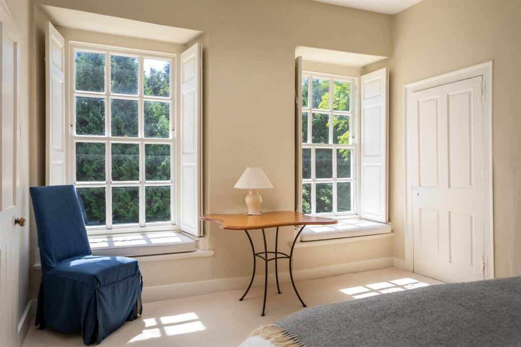 124 - Chipping Croft - GL8 8DQ - Web.jpg