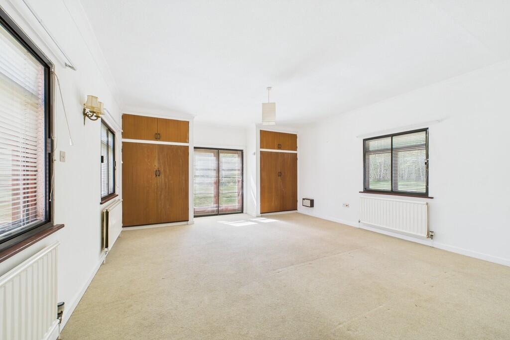 CAM01689G0-PR0462...