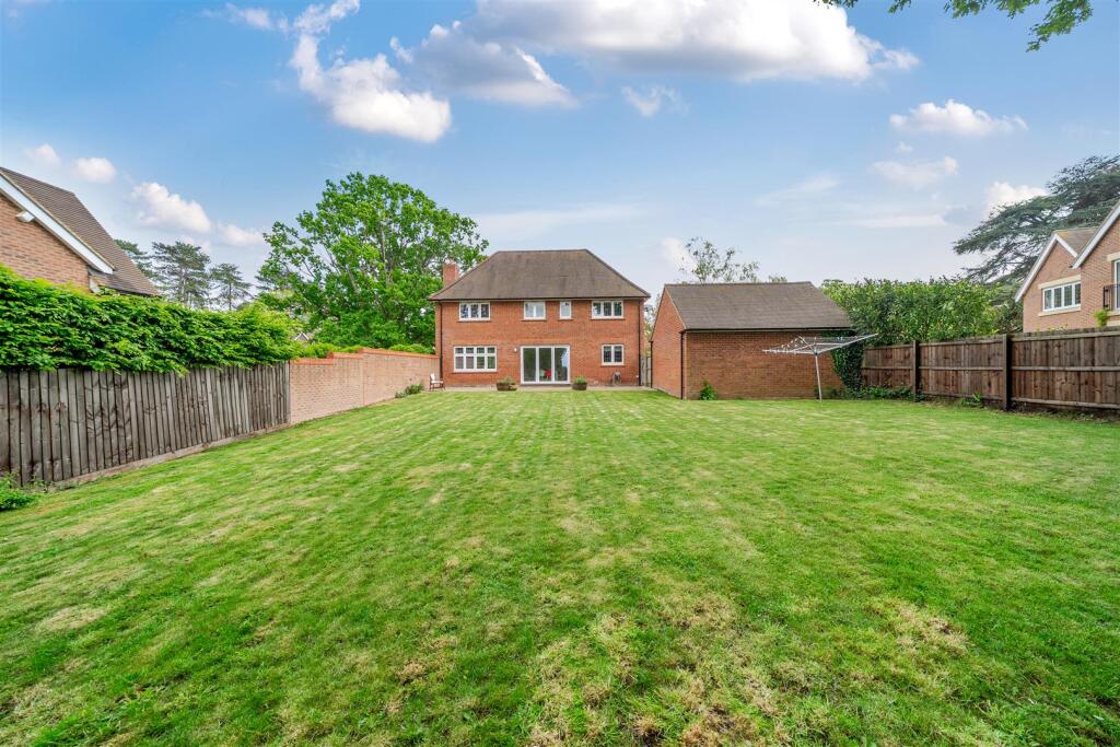 2 Sharpe Street, Towcester