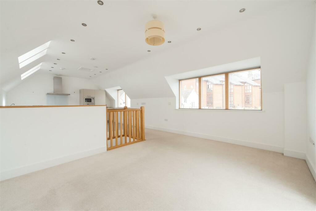 Mayes House, Hitchin-22.jpg