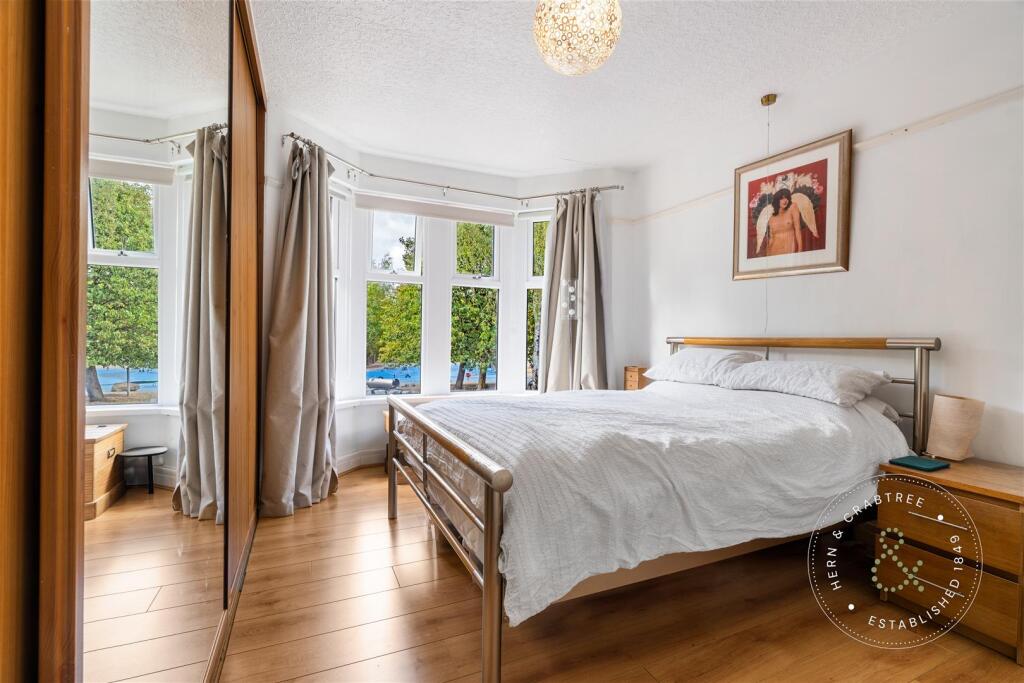 Gelligaer Street, Hern Crabtree (24).jpg