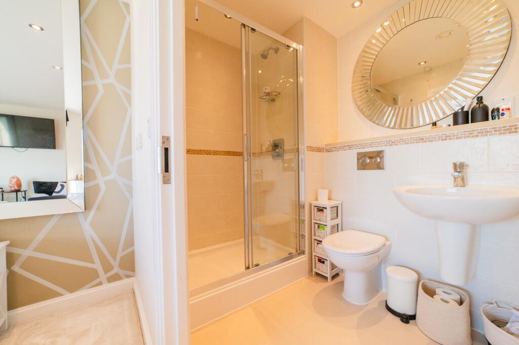 Award-winning Media team on EVERY Listing_33