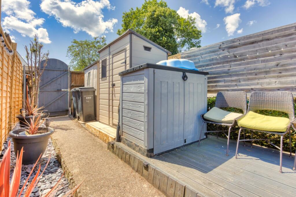 Ewemove Taunton Millers way (16)