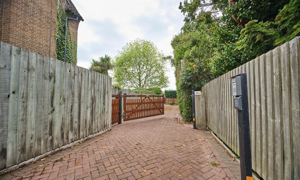 priesthills rd HK 15.jpg