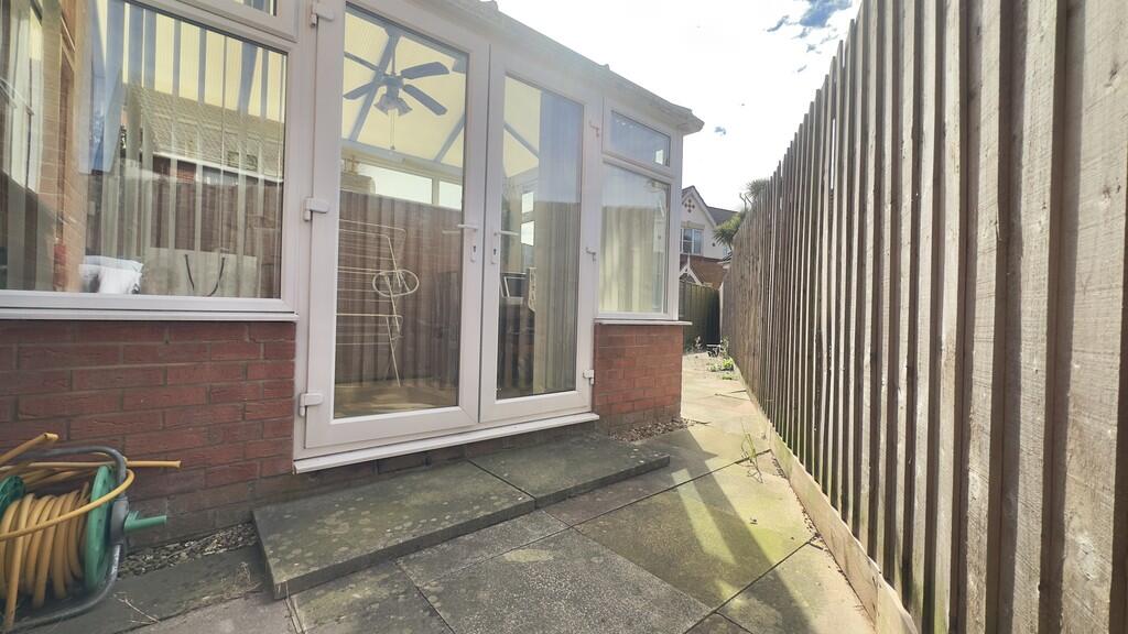 7049E1C8-79B6-420...