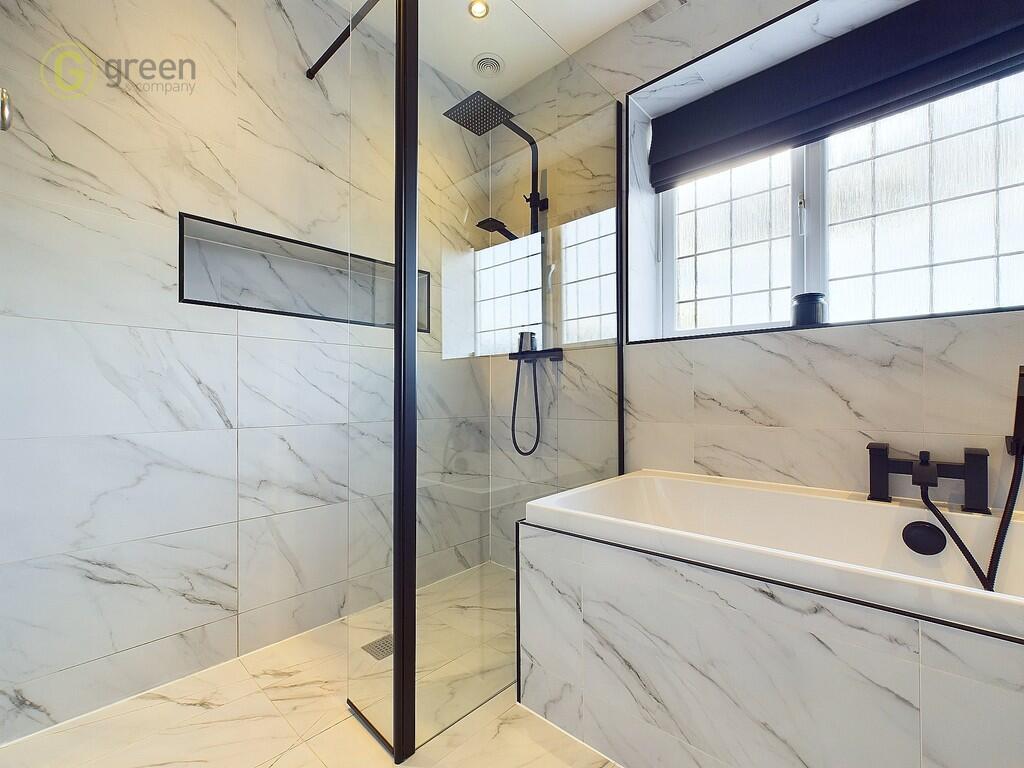 CAM03830G0-PR0092...