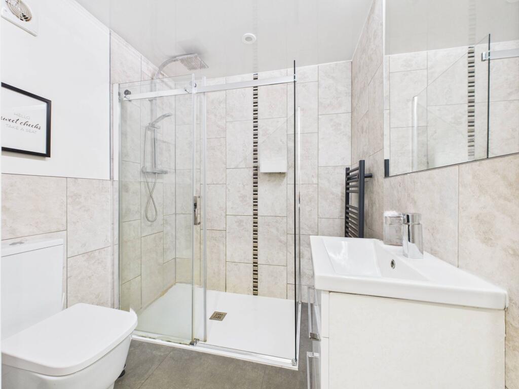 Ground Floor Bathroom