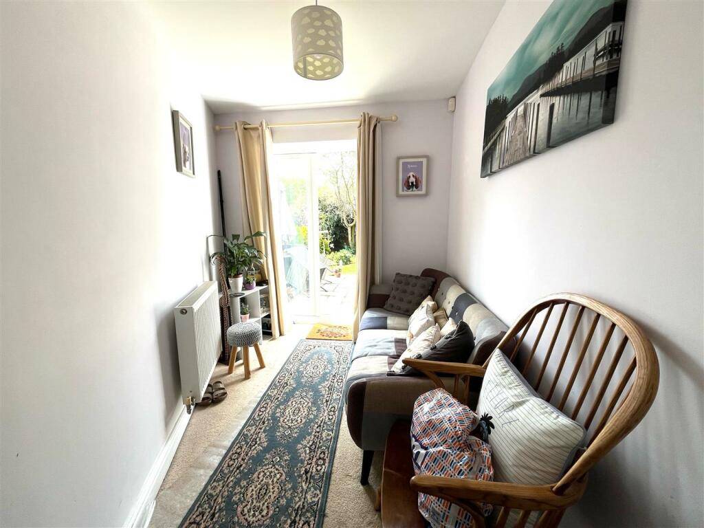 106 eaton drive (13).jpeg