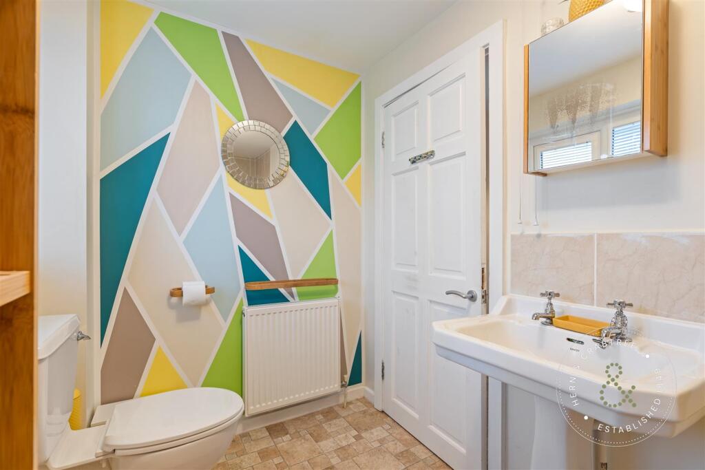 Bryn Pinwydden, Hern Crabtree (26).jpg