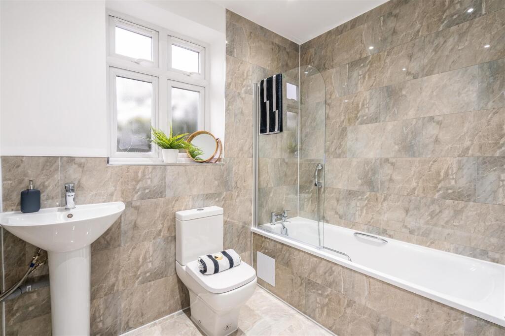 flat 6 272154 - (22).jpg