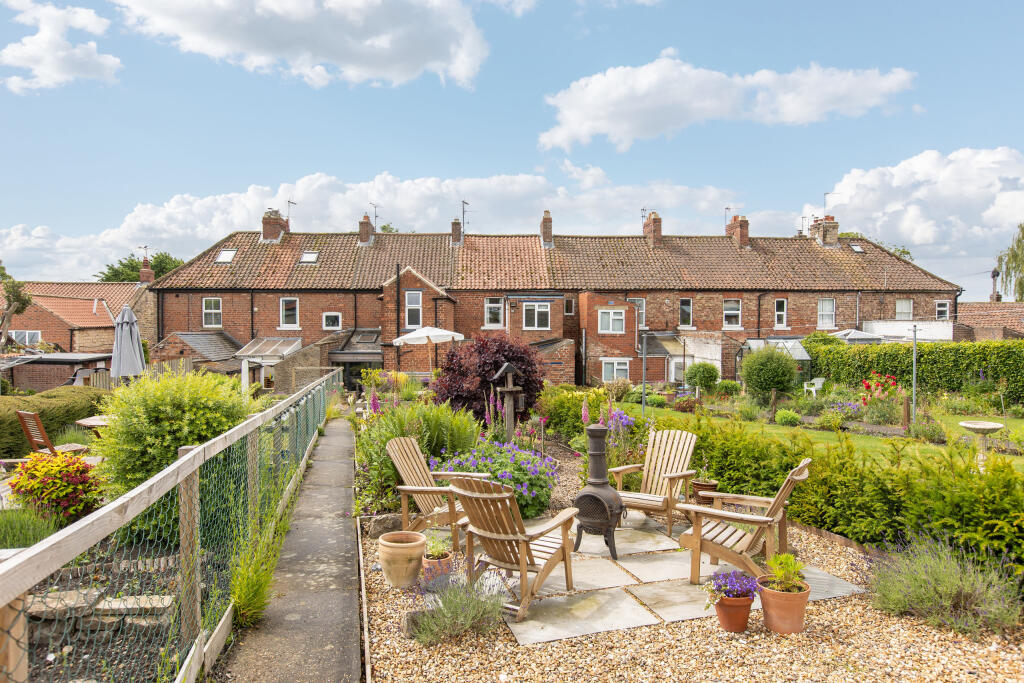 Westgate 116 External-9