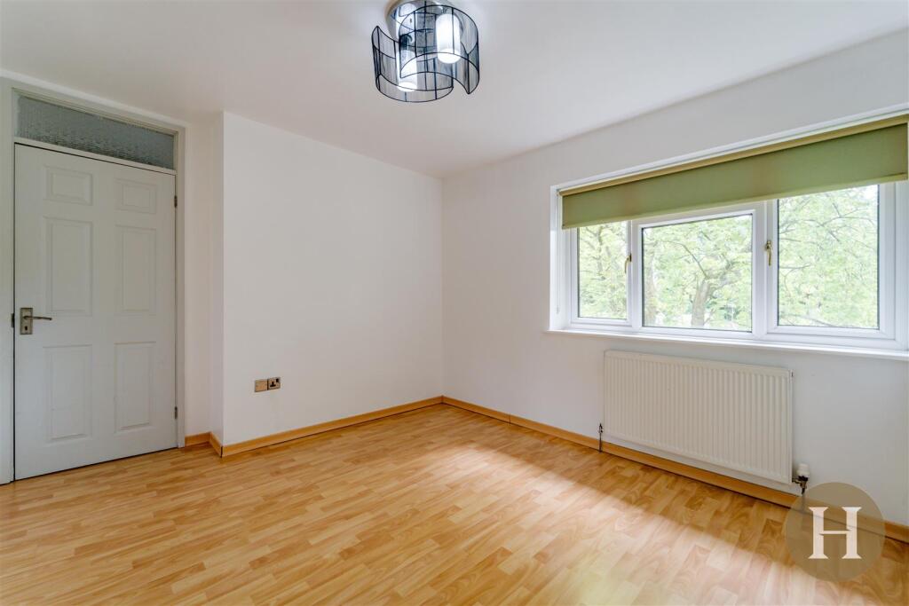 Hadleigh Estate Agents-11.jpg