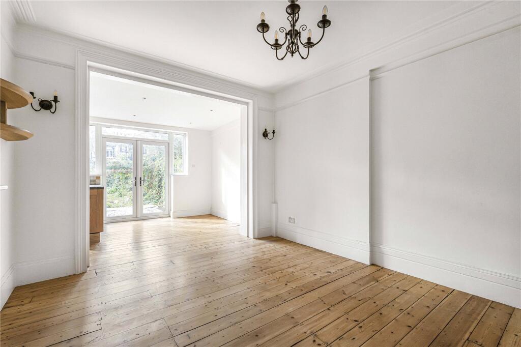 Kitchen/Living Room