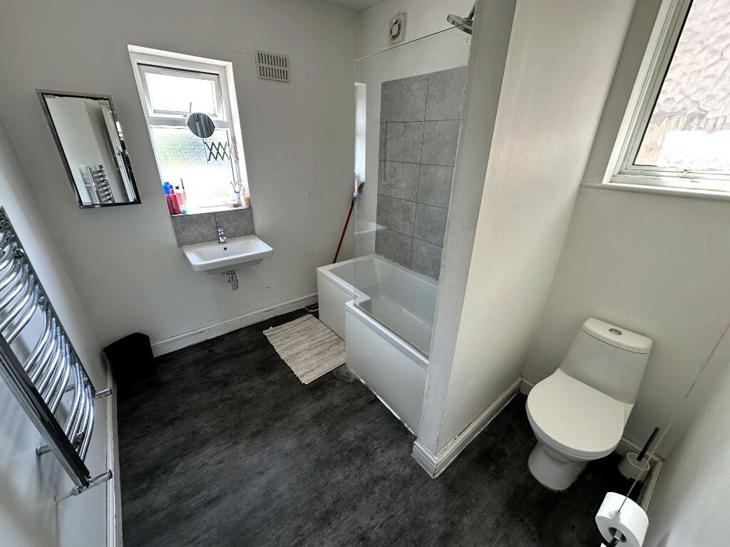 FITTED BATHROOM