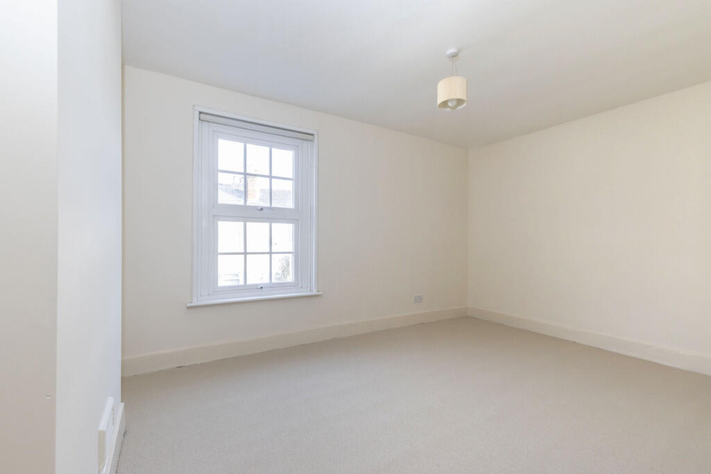 2 Tytherley Villa...