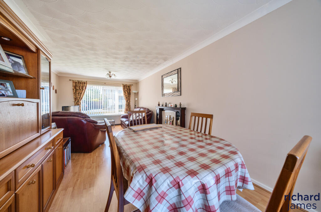 9987f2ea54e247768683cb9a627e7dd6