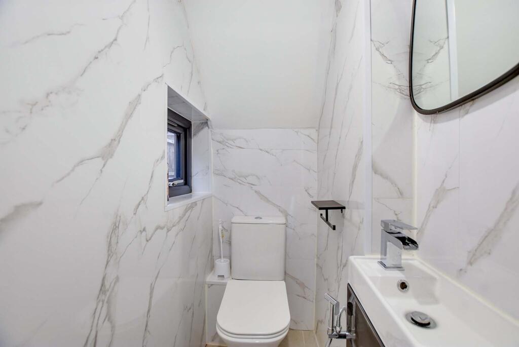 Ground Floor WC