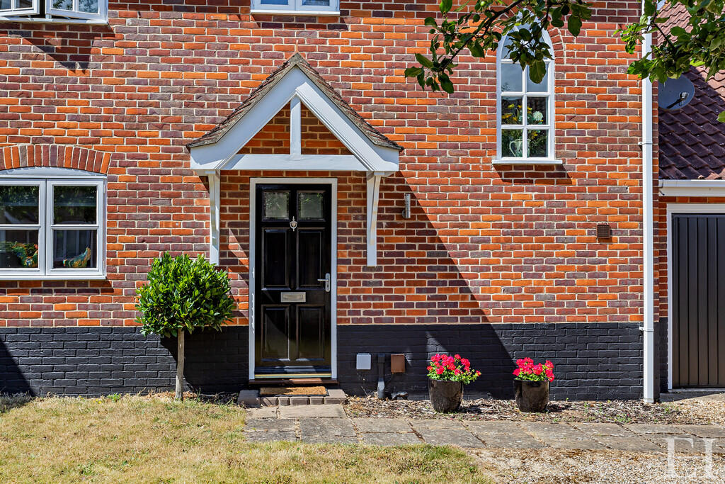 8654614-exteriorW...