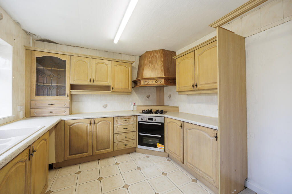 1 Brookside close-17