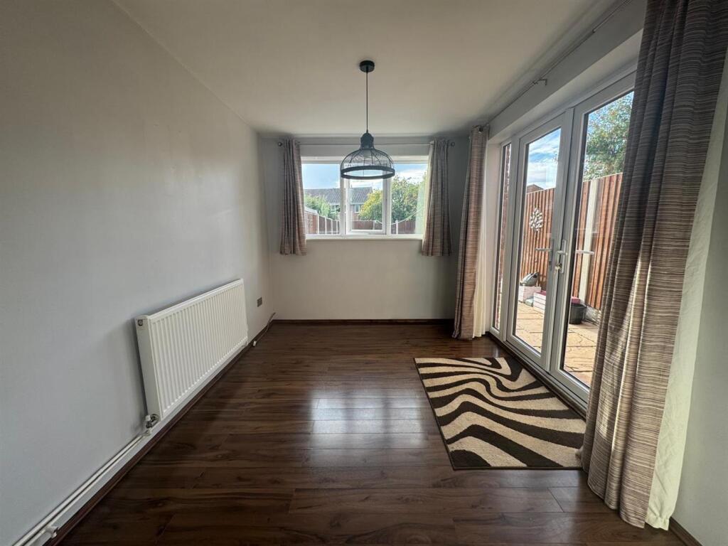 Dining Room.jpg