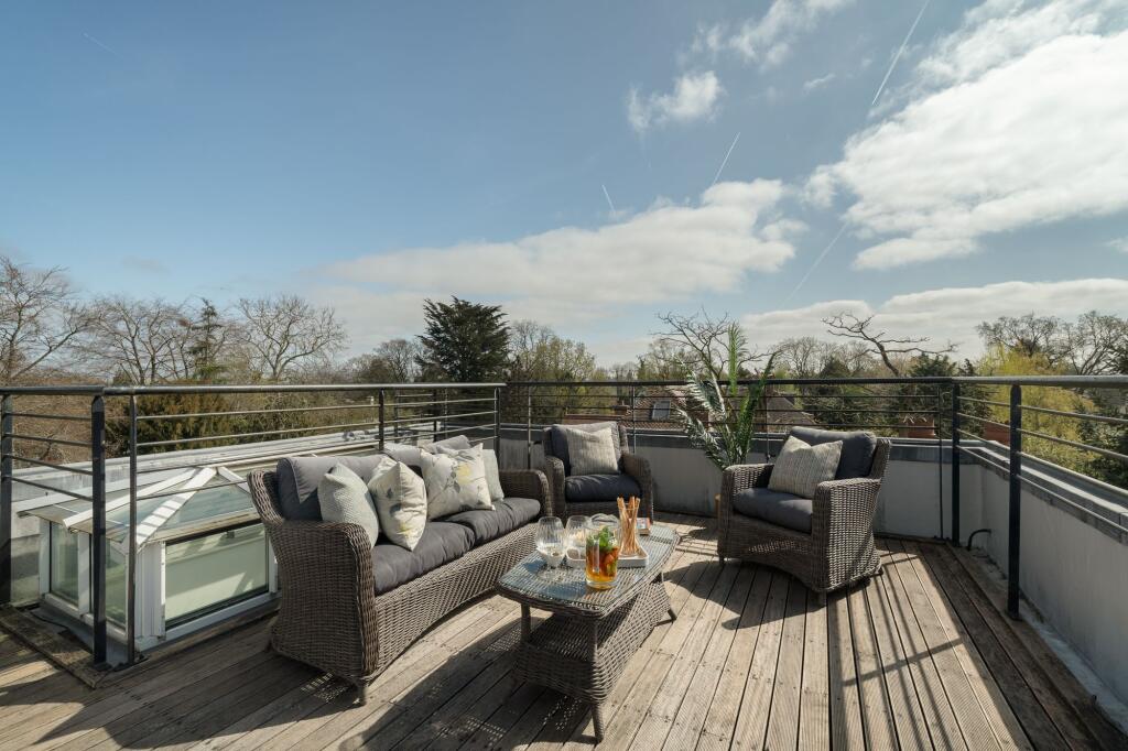 Roof terrace