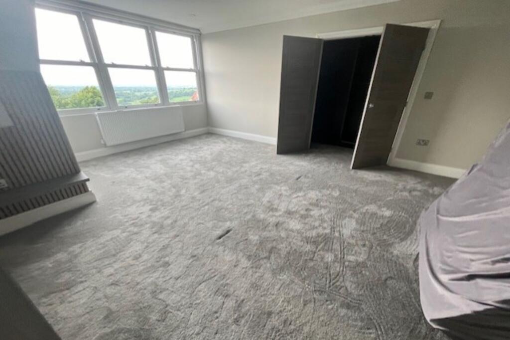 The Beeches, 26 Whalley Road, Wilpshire, Blackburn, BB1 9JT