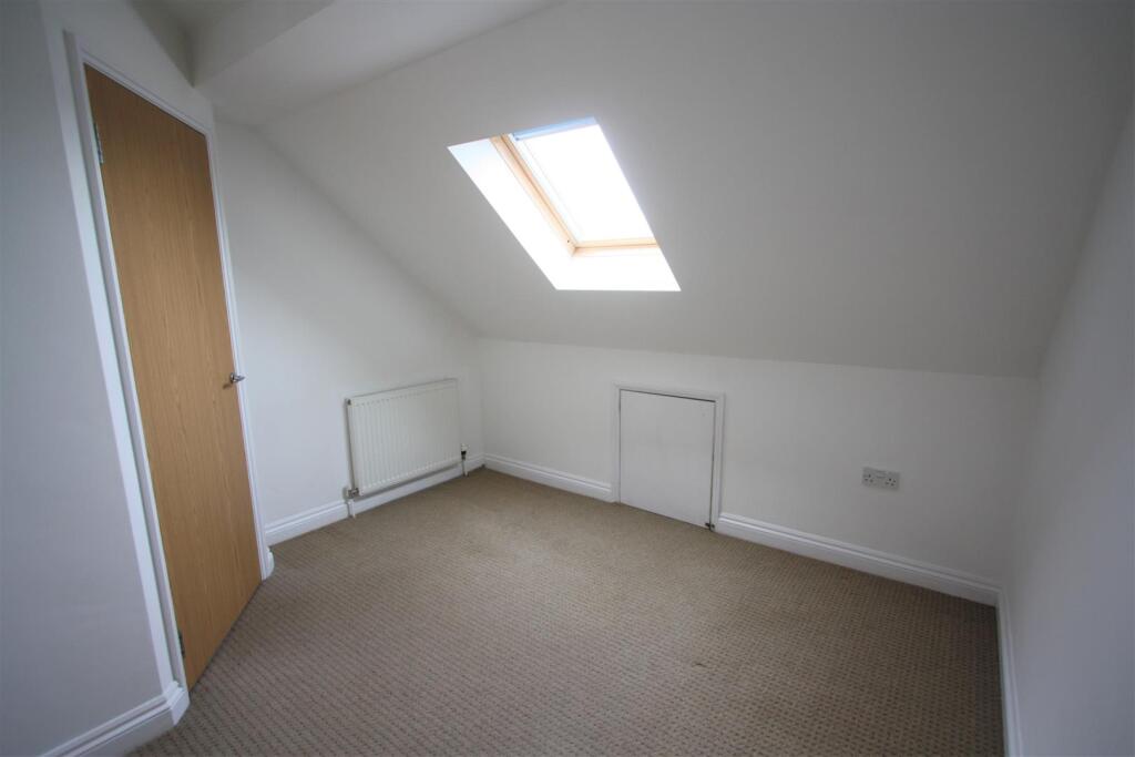 Flat 5, 14 Higher Tower Road Bedroom 2
