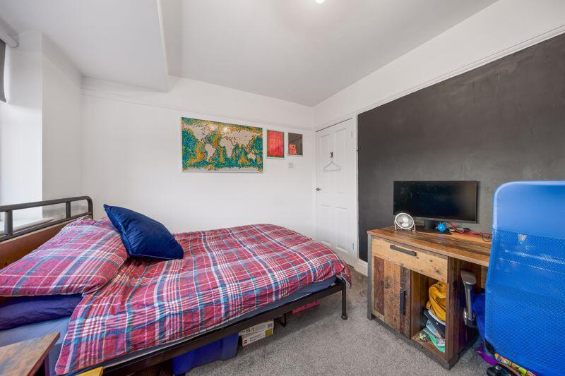 Bed3