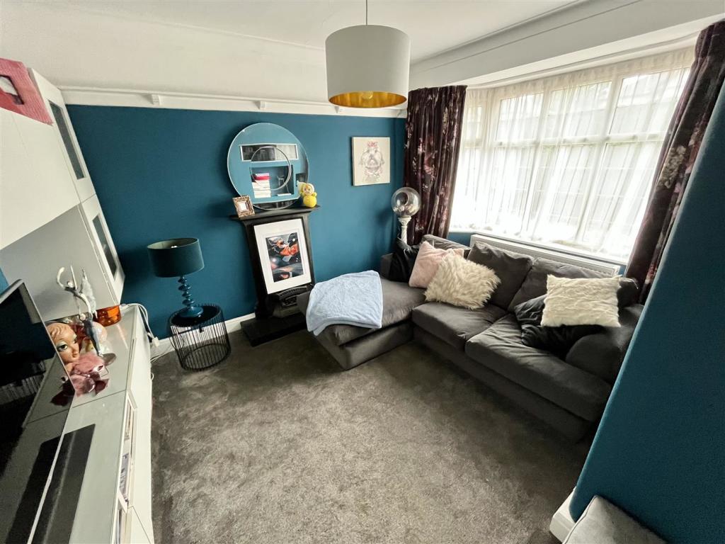 Family Room Aspect 2