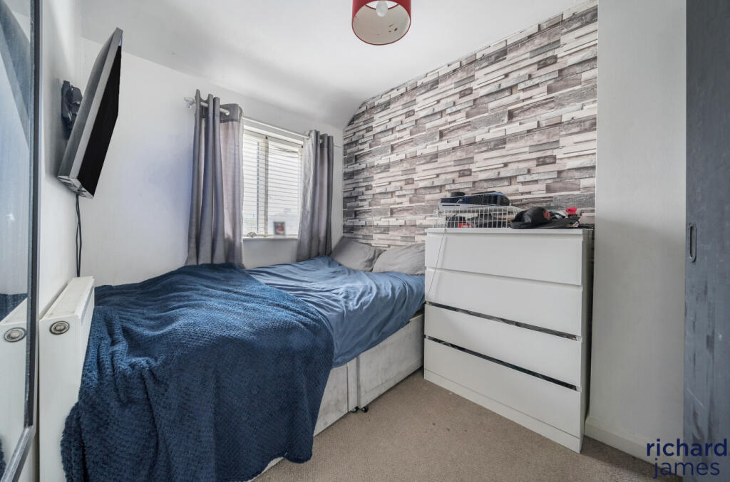 d2b0b85fa1d8416a9fed57d9bc421544