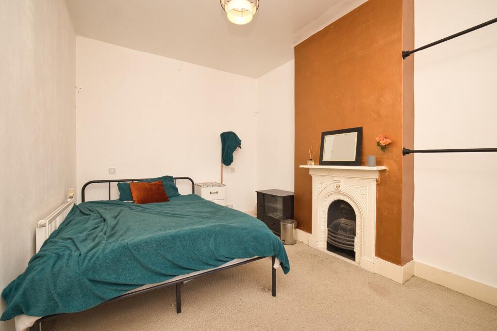 Picture 8