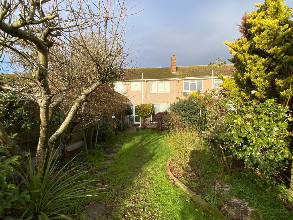 REAR GARDEN approx 70ft