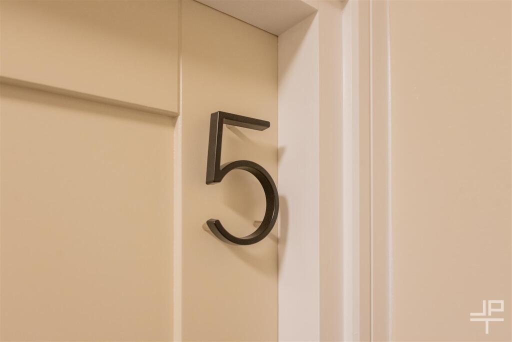 r51.jpg